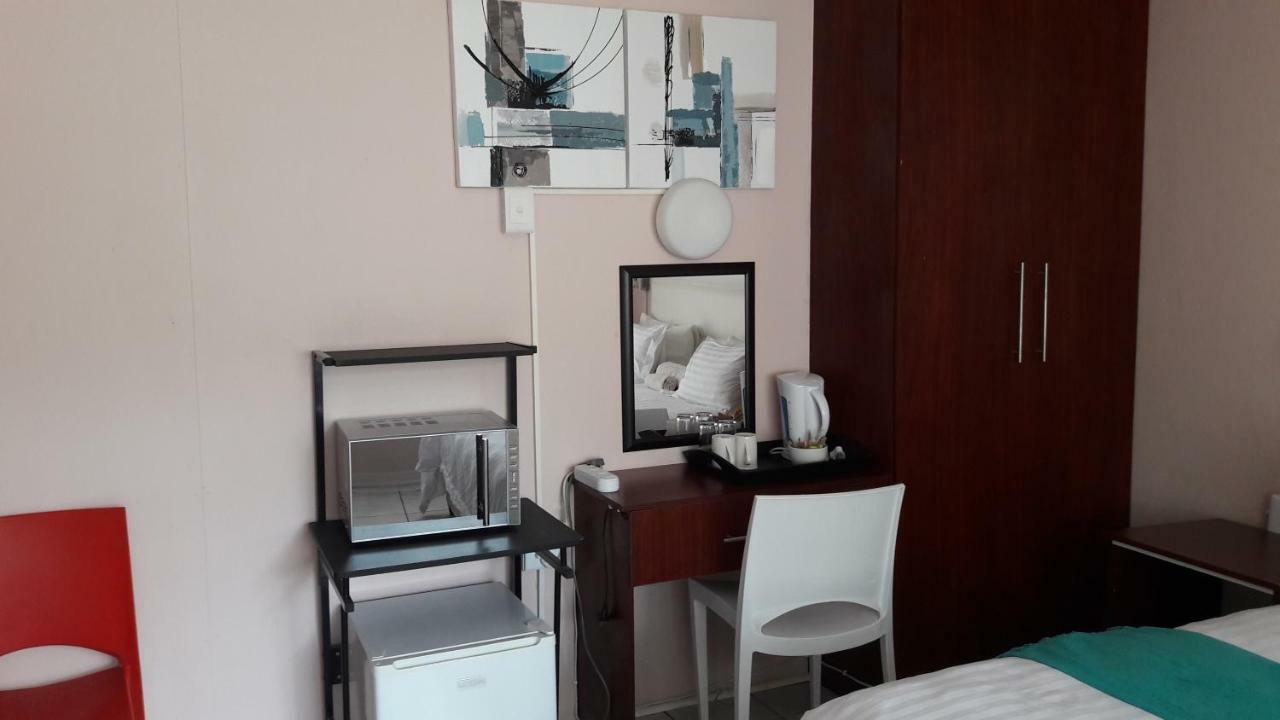 Matatiele Beverly Corner Lodge מראה חיצוני תמונה