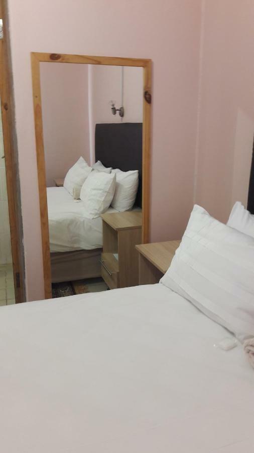 Matatiele Beverly Corner Lodge מראה חיצוני תמונה