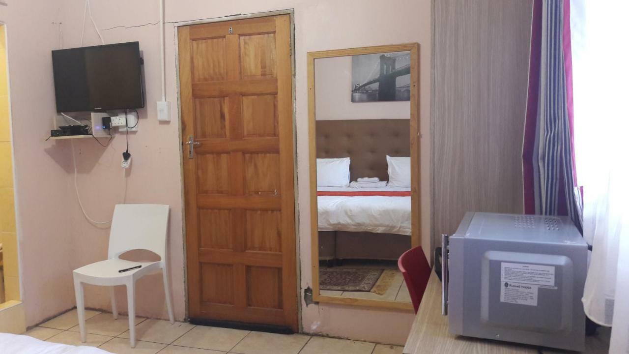 Matatiele Beverly Corner Lodge מראה חיצוני תמונה